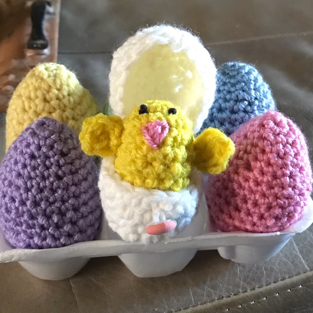 1 dozen Handmade Easter eggs & chicks 🥚🐣🐥
